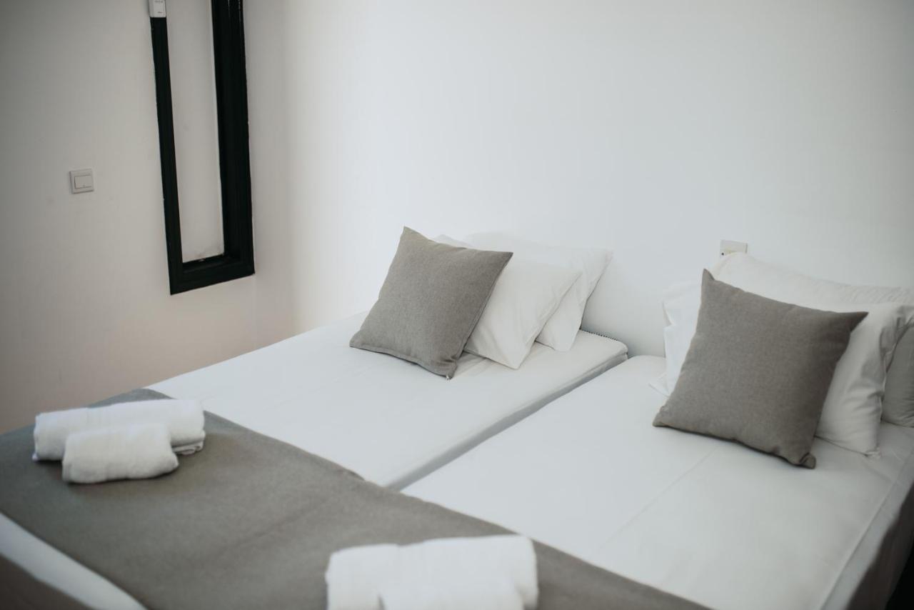 Ovis Hotel Apartments Айя Напа Екстериор снимка