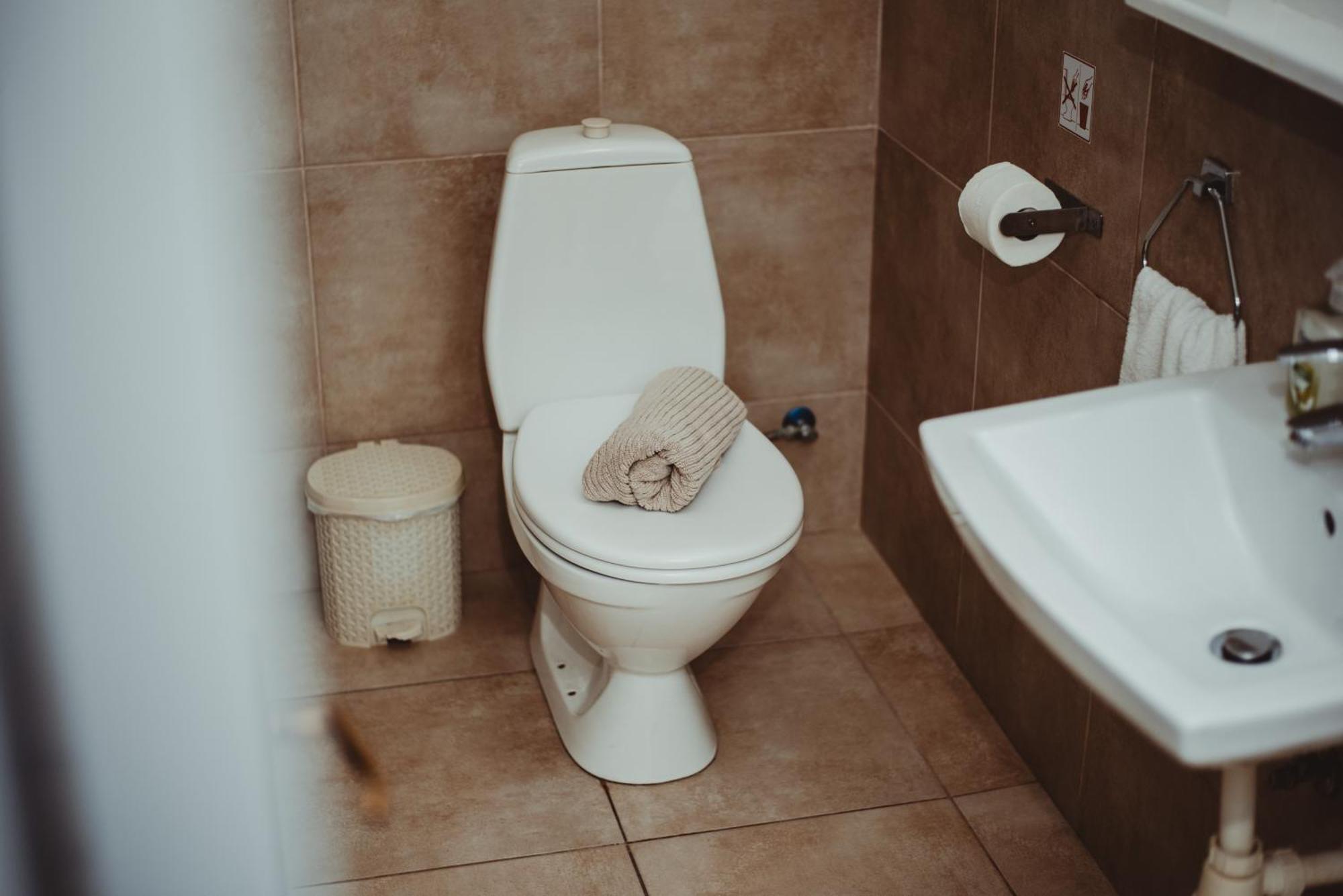 Ovis Hotel Apartments Айя Напа Екстериор снимка